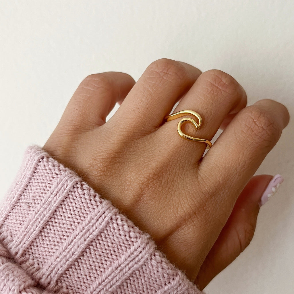 gold beach wave ring